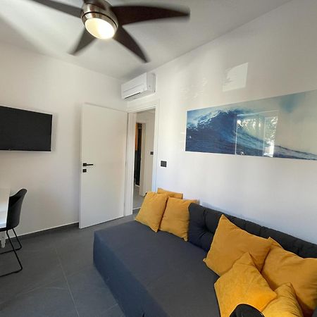 Valkane Beach Apartments Pula Luaran gambar