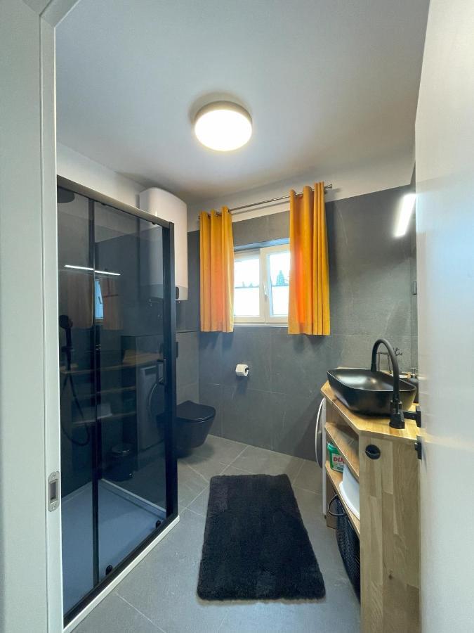Valkane Beach Apartments Pula Luaran gambar