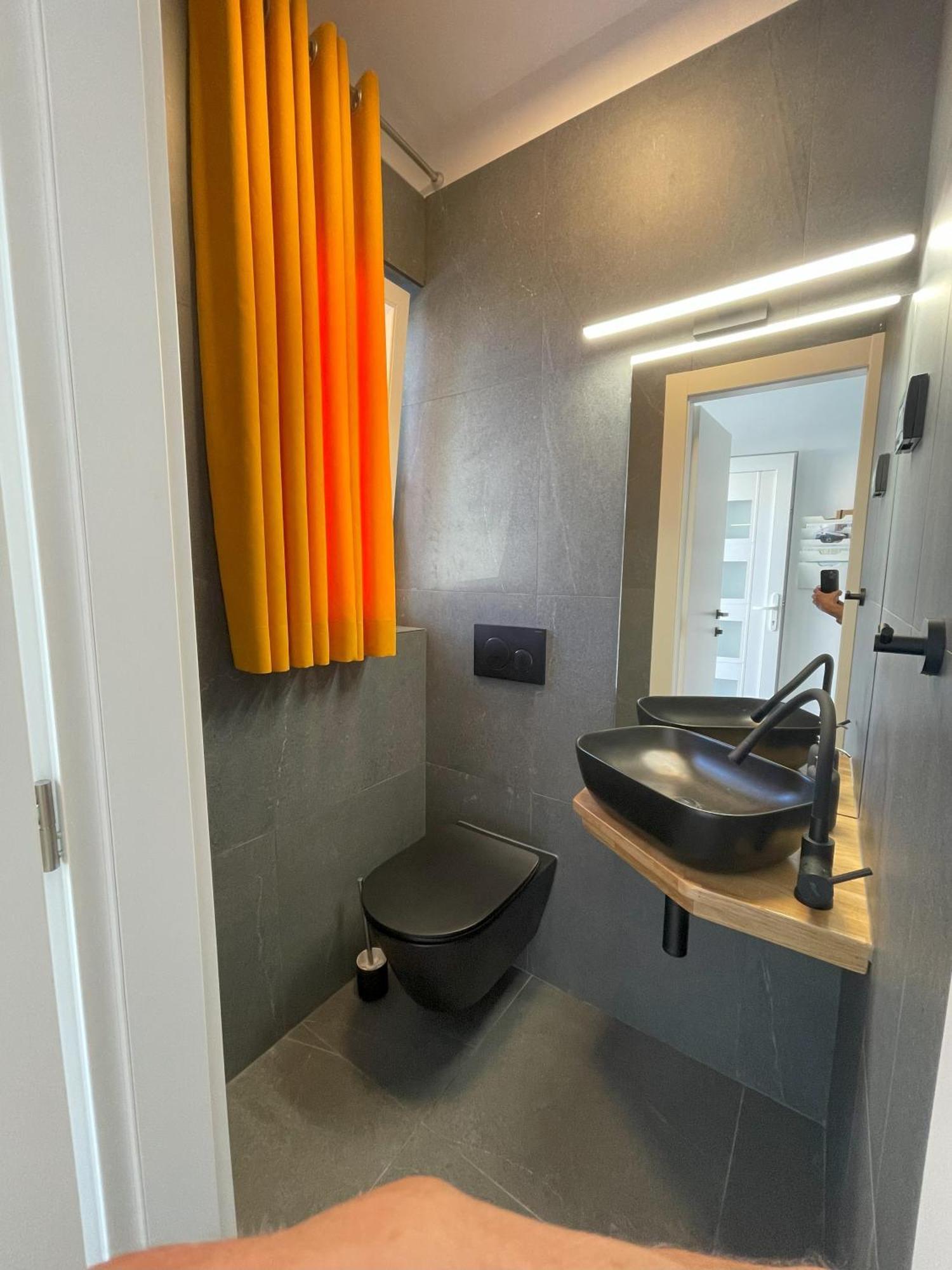 Valkane Beach Apartments Pula Luaran gambar