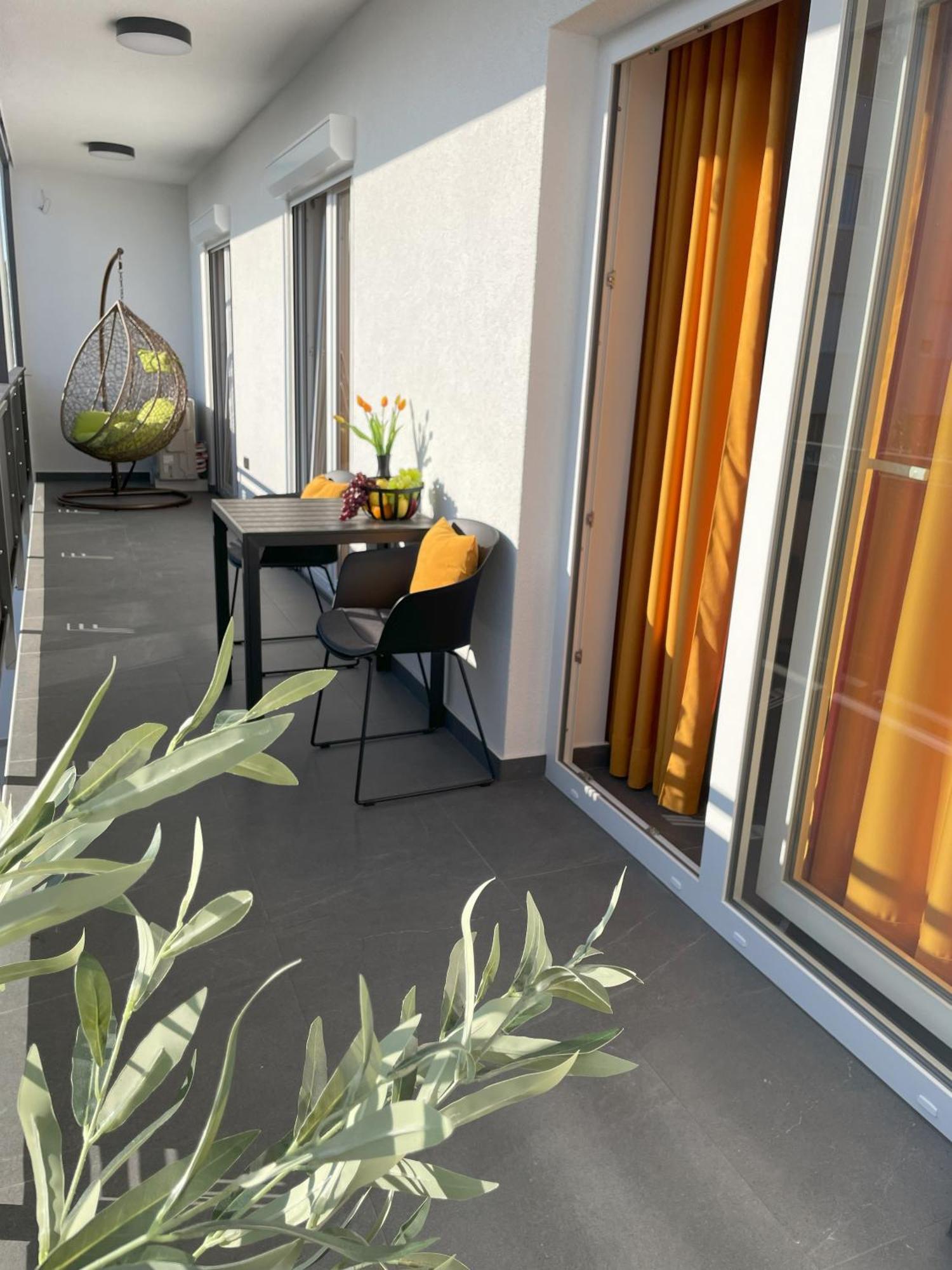 Valkane Beach Apartments Pula Luaran gambar